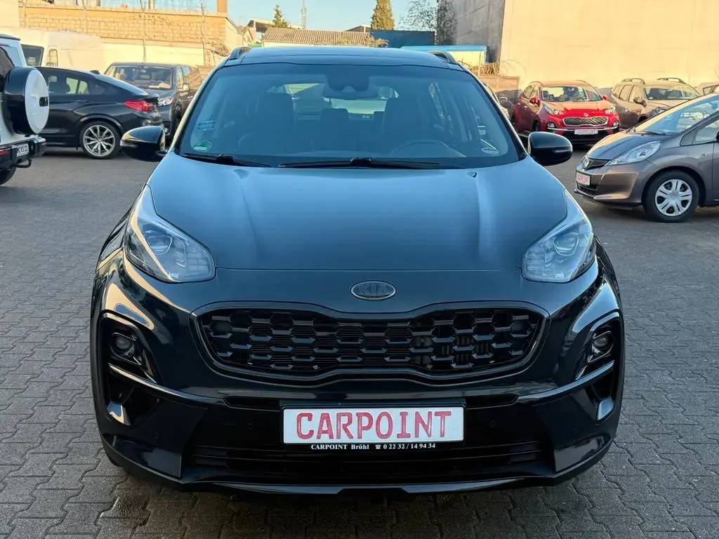 Main__Slider__Photo:Kia Sportage Black Edition/PANO/LEDER/AHK/LED/KAMERA 09/2021-1