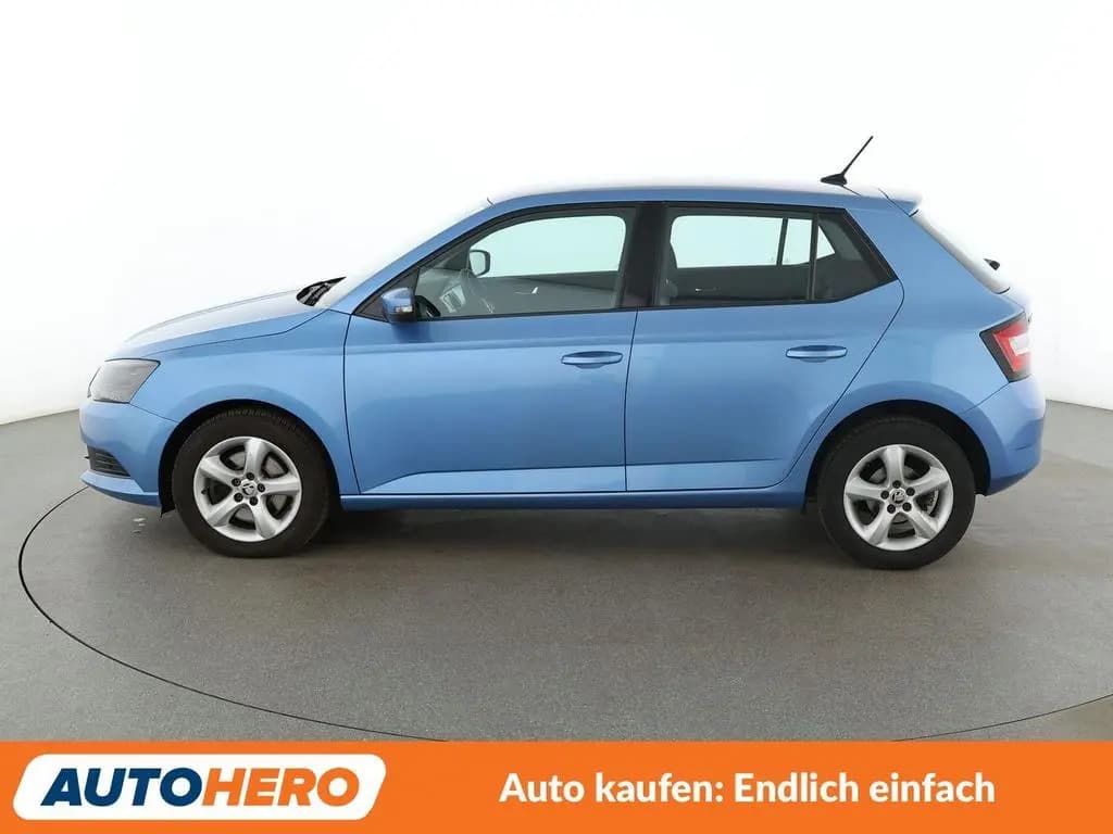 Main__Slider__Photo:Skoda Fabia 1.0 TSI Ambition Aut.*TEMPO*PDC*ALU* 07/2017-0