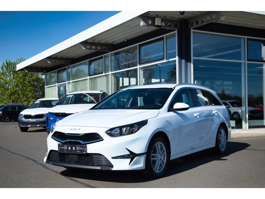 Main__Slider__Photo:Kia Ceed Sportswagon 1.6 CRDi Navi ACC Apple CarPlay 04/2024-0