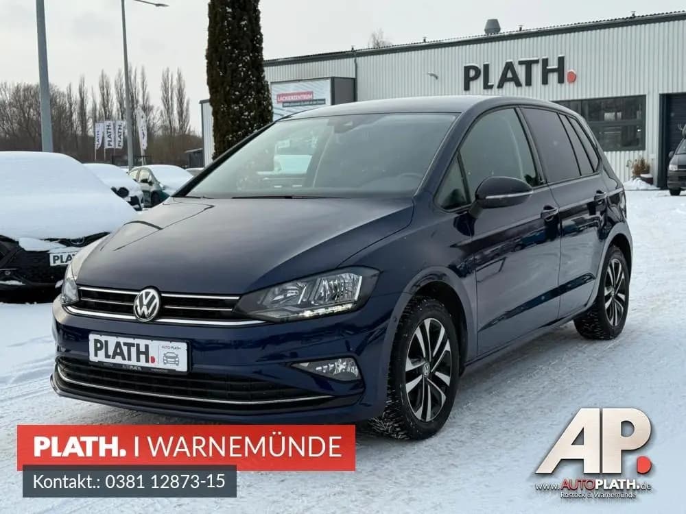 Main__Slider__Photo:Volkswagen Golf Sportsvan VII IQ.DRIVE 08/2019-0