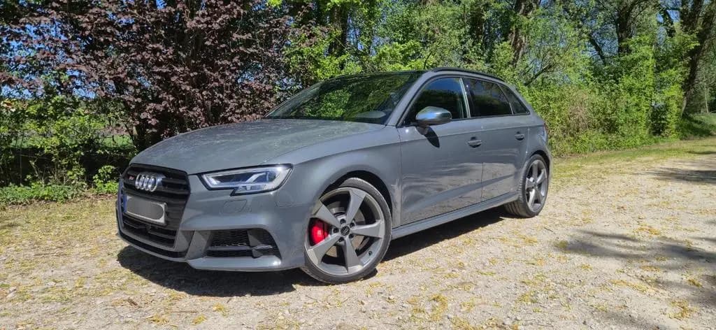 Main__Slider__Photo:Audi S3 Sportback|Pano|Matrix|ACC|B&O|MagneticRide|VC 01/2020-0