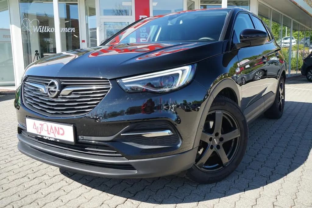 Main__Slider__Photo:Opel Grandland X 1.2 LED Totwinkel Kamera AHK DAB PDC 06/2019-0