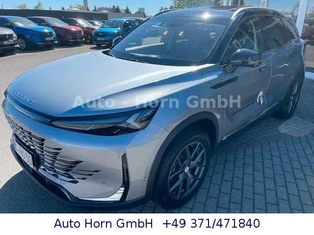 Main__Slider__Photo:BAIC Beijing X75 11/2025-0