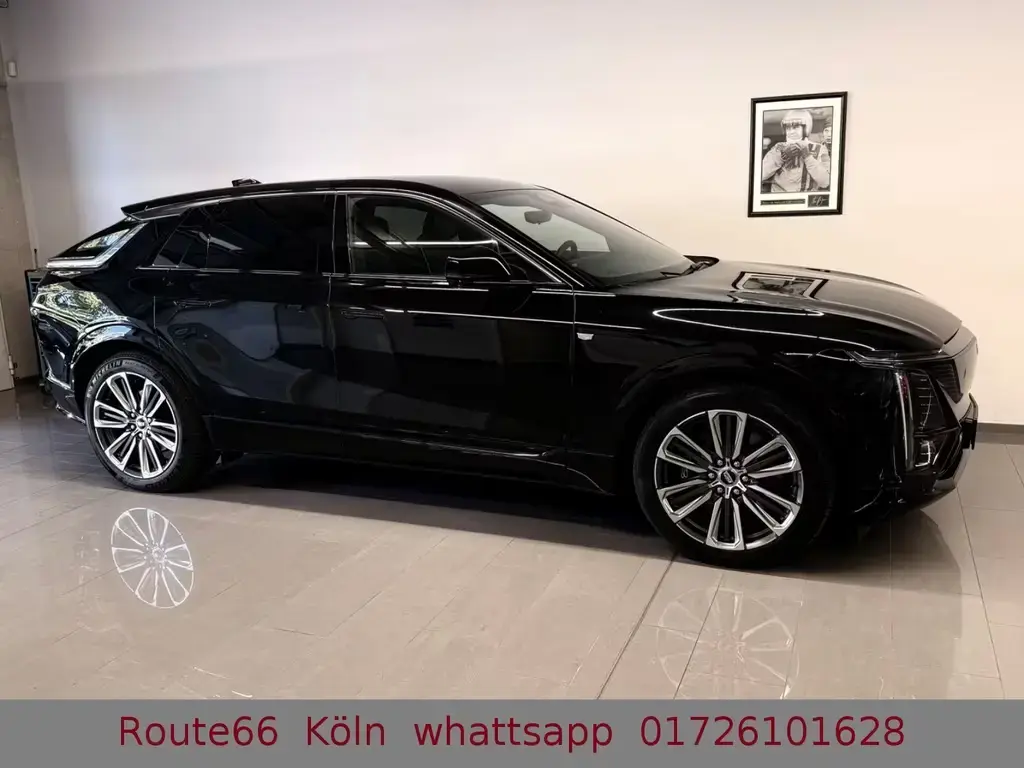 Main__Slider__Photo:Cadillac Lyriq 600e AWD Sport.Voll.Nappa,Dt.Auto.Garantie 02/2025-1