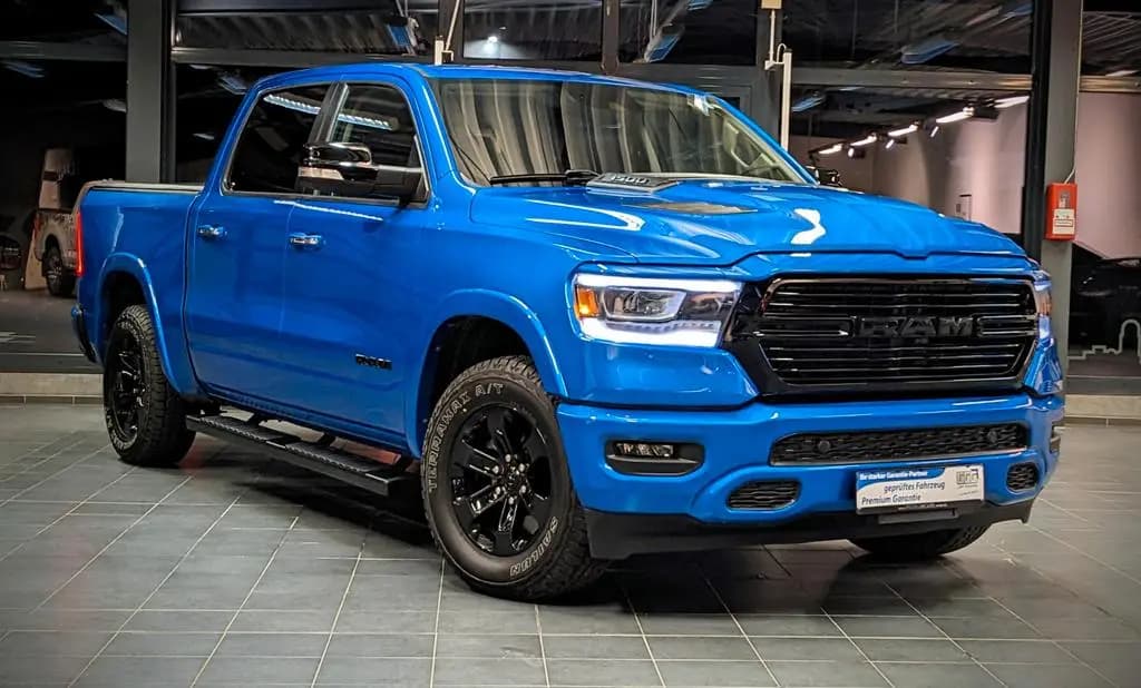 Main__Slider__Photo:Dodge RAM 1500  Laramie HEMI 5.7L   4x4 Leder/LED 07/2022-0