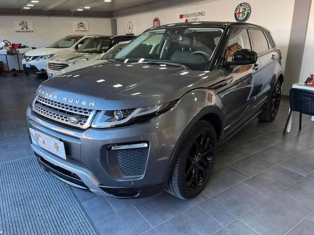 Main__Slider__Photo:Land Rover Range Rover Rover Evoque 2.0 TD4 150 CV 5p. 11/2018-0