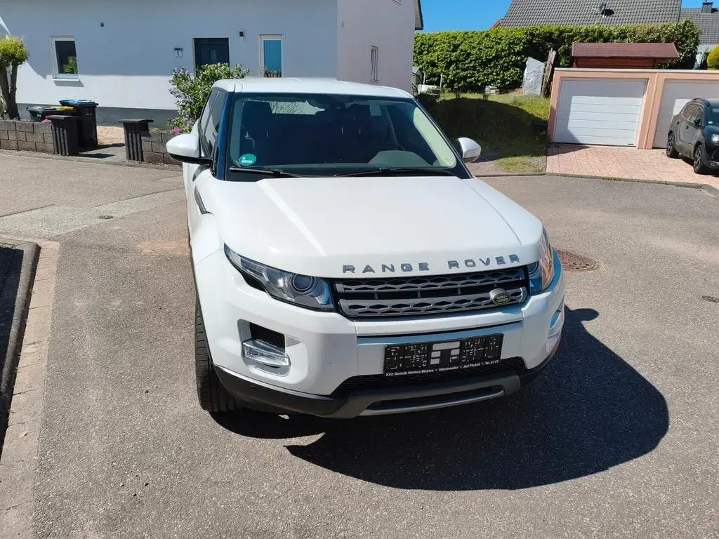 Main__Slider__Photo:Land Rover Range Rover Rover Evoque 2.2 TD4 Automatik Britain... 07/2015-1