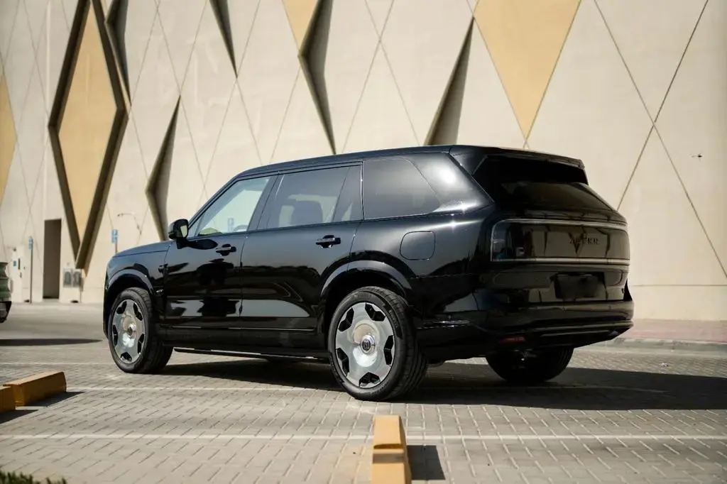 Main__Slider__Photo:Zeekr Other 9X Max Black Package MY2026 04/2026-1