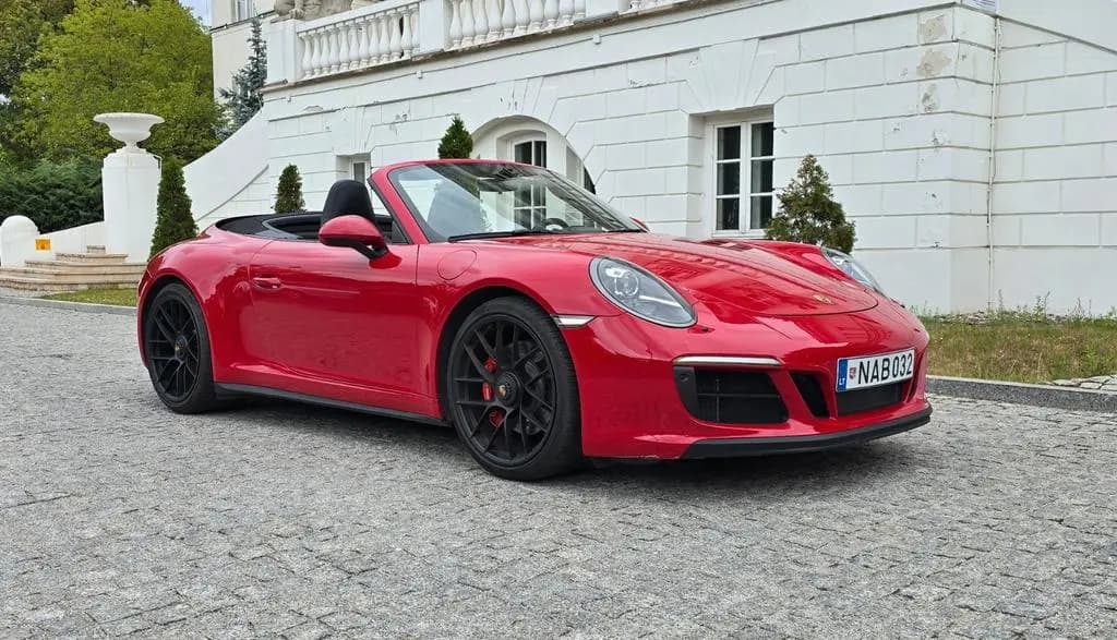 Main__Slider__Photo:Porsche 911 Carrera GTS PDK Cabrio 01/2018-0
