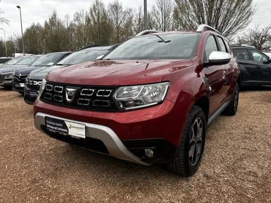 Main__Slider__Photo:Dacia Duster TCe 130 2WD GPF Celebration +GJR 06/2021-0