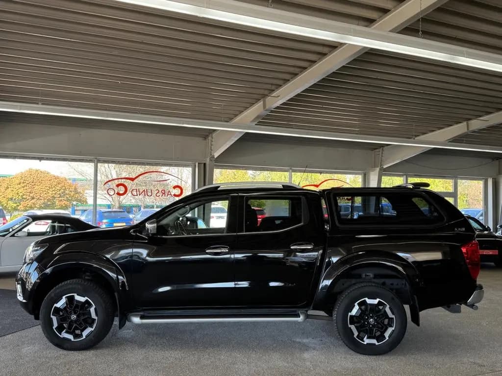 Main__Slider__Photo:Nissan Navara NP300 Tekna DC 4x4 HardTop*LED*AHK*APP 06/2021-0