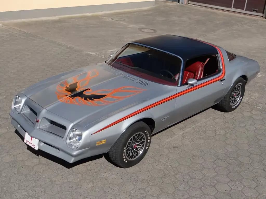 Main__Slider__Photo:Pontiac Firebird ~ 400cui/V8 ~ ungeschweißt ~ matching 02/1976-0