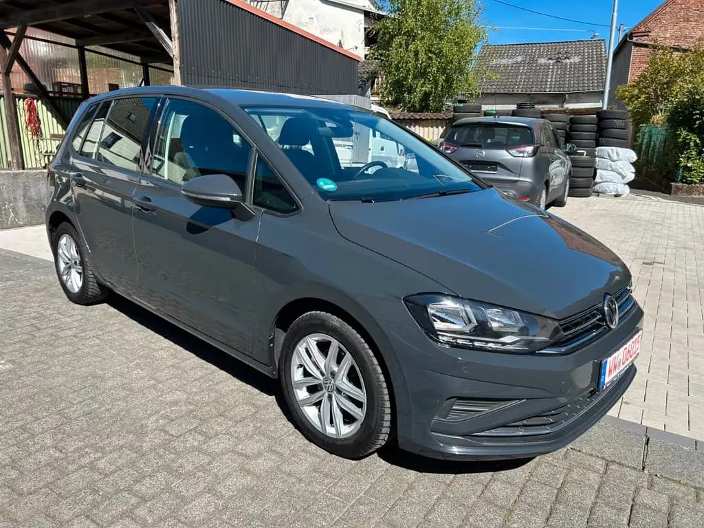Main__Slider__Photo:Volkswagen Golf Sportsvan VII Comfortline/ Aus 1 Hand 10/2019-0