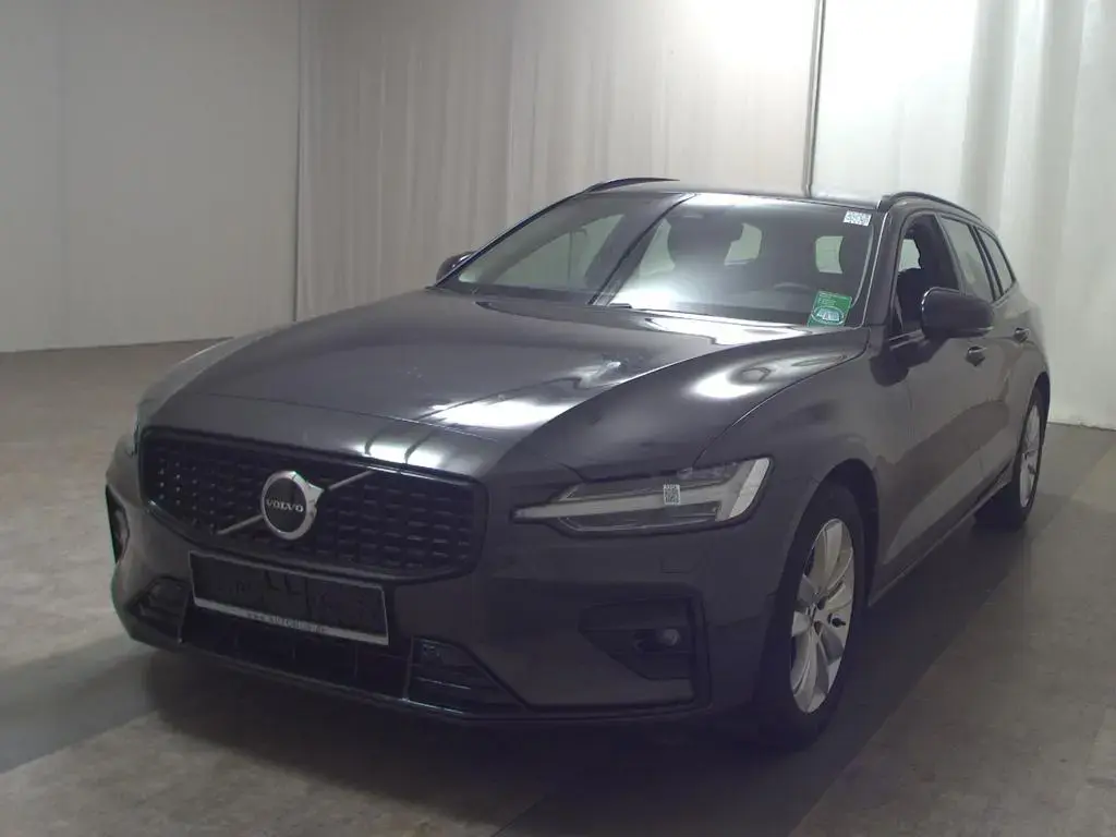 Main__Slider__Photo:Volvo V60 B4 D Plus Dark Leder Navi LED Shz PDC 01/2023-1