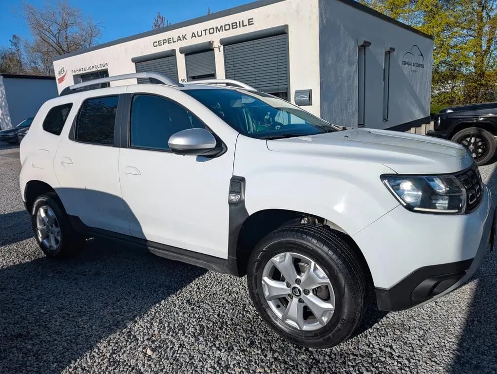 Main__Slider__Photo:Dacia Duster II 1.6 Comfort "AHK"Allwetter"Tempo" 10/2018-0