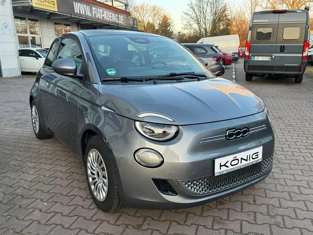 Main__Slider__Photo:Fiat 500e KOMFORT 118PS 42kWh CARPLAY*SHZ*KAMERA*PDC 08/2023-1