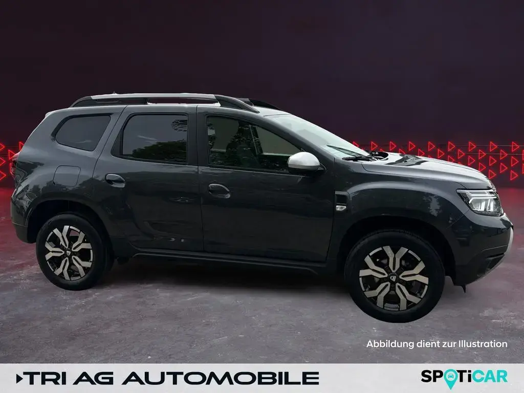 Main__Slider__Photo:Dacia Duster Prestige TCe 130 2WD AHK-starr 12/2022-1