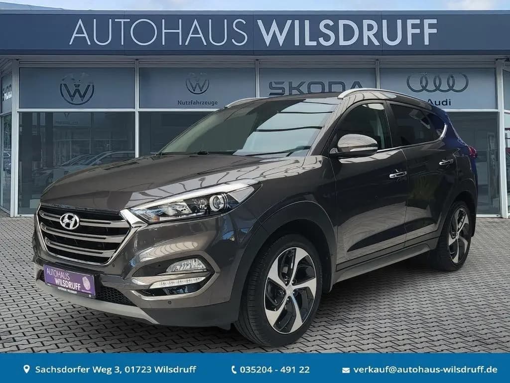 Main__Slider__Photo:Hyundai TUCSON 1.6 T-GDi AHK NAVI PDC RFK SHZ Tempomat 06/2018-0