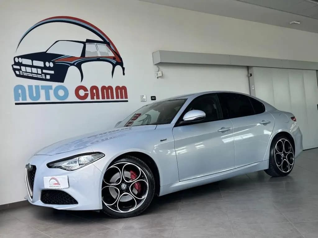 Main__Slider__Photo:Alfa Romeo Giulia 2.2 T 190cv AT8 Q2 Sprint Perf 01/2021-0
