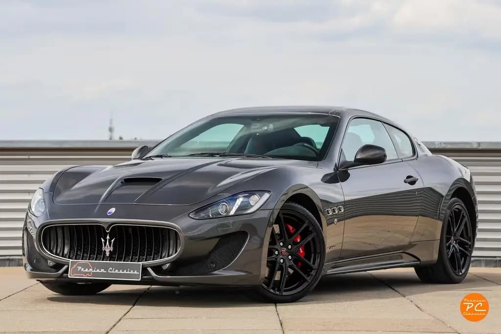 Main__Slider__Photo:Maserati Granturismo 4.7 Sport Special Edition | 17.000KM 06/2017-0