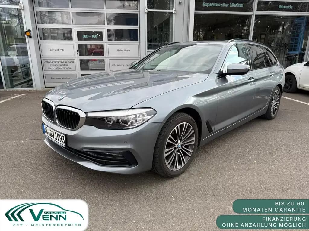 Main__Slider__Photo:BMW 520 d xDrive Sport Line Automatik*Teilleder*Pano 11/2018-0