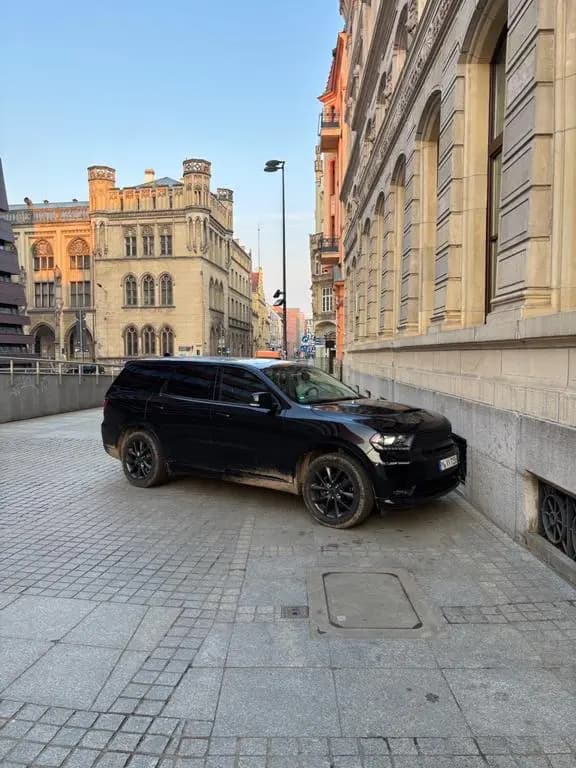 Main__Slider__Photo:Dodge Durango SRT Packet 7Sitzer 67.000km 08/2017-0