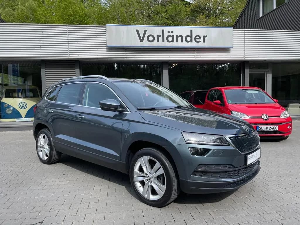 Main__Slider__Photo:Skoda Karoq 1.5 TSI ACT DSG STYLE *LED NAVI ACC* 07/2020-0