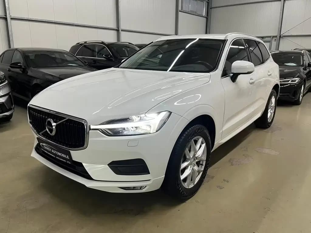 Main__Slider__Photo:Volvo XC60 Momentum ProKamera/AHK/LED/Harman-Kardon 01/2021-0