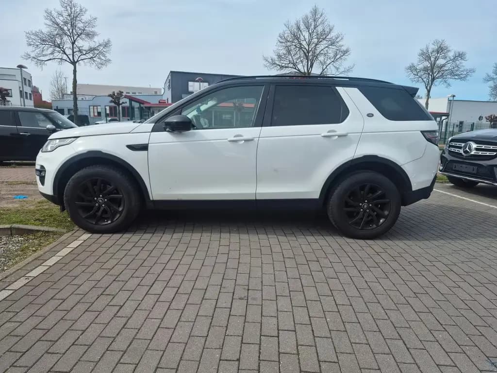 Main__Slider__Photo:Land Rover Discovery Sport SE AWD Leder Navi Kamera Pano 07/2016-0