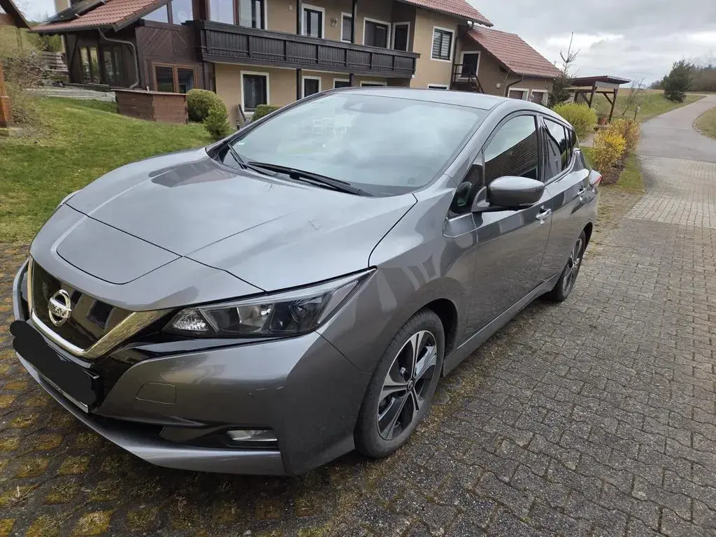 Main__Slider__Photo:Nissan Leaf 150 PS 40KWH N-CONNECTA N-CONNECTA 11/2021-1