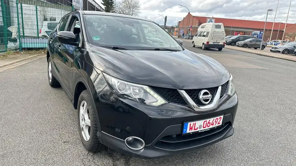 Main__Slider__Photo:Nissan Qashqai Acenta*AUTOMATIK*EURO6*NAVI*TÜV10/27*PDC 03/2017-1