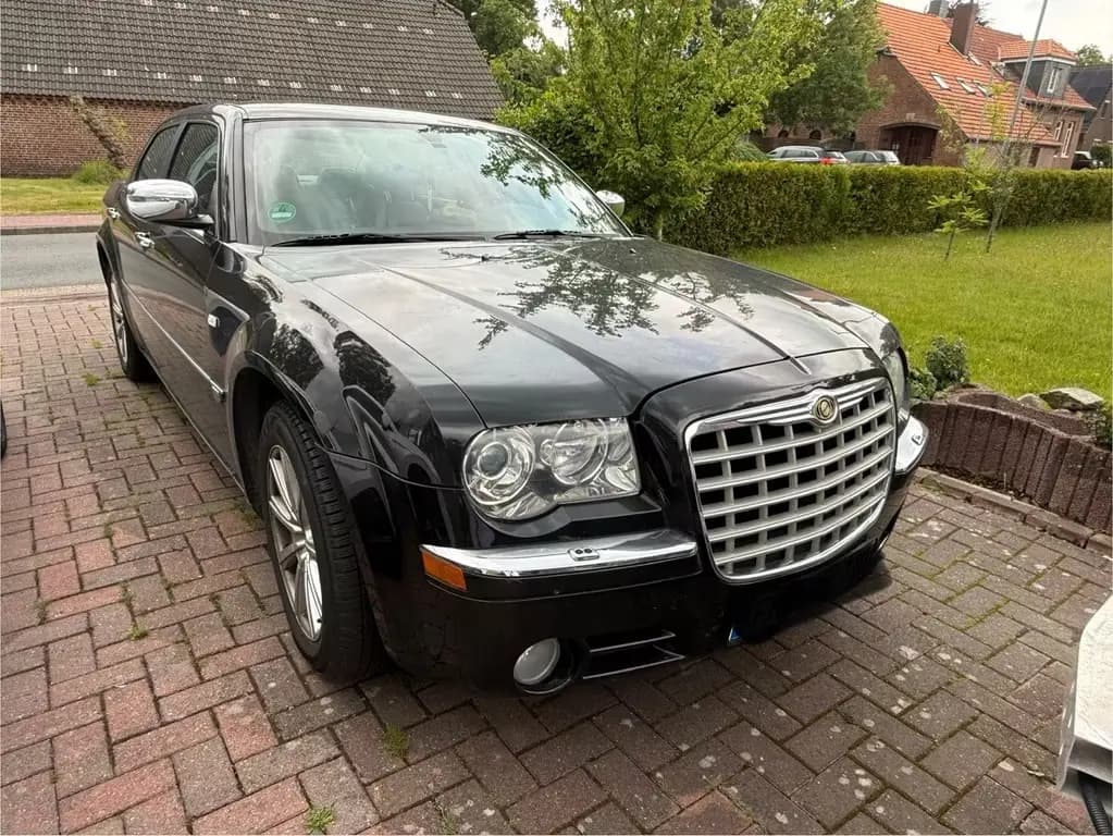 Main__Slider__Photo:Chrysler 300C 3.5 V6 Vollausstattung Leder... 10/2004-0