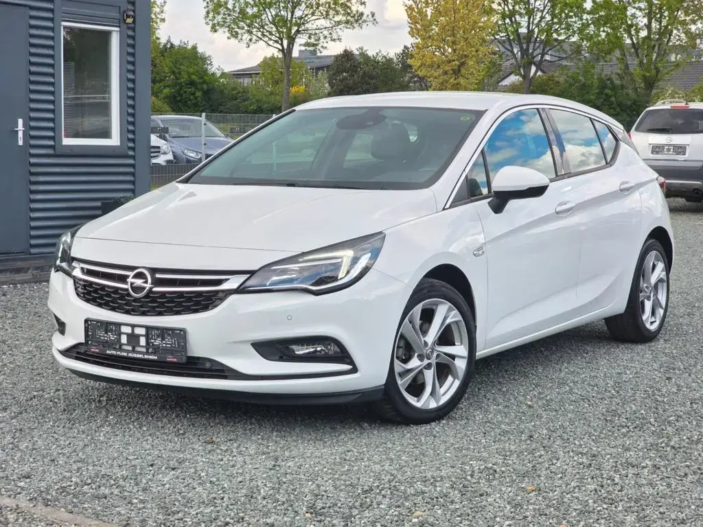 Main__Slider__Photo:Opel Astra K 1.4 Lim. AUTOMATIK(PDC/RückKamera/SHEFT) 06/2016-1