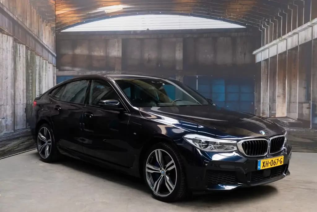 Main__Slider__Photo:BMW 6 Series 640 i xDrive M-Sport Klima*LED*Leder*360*Voll 01/2019-0