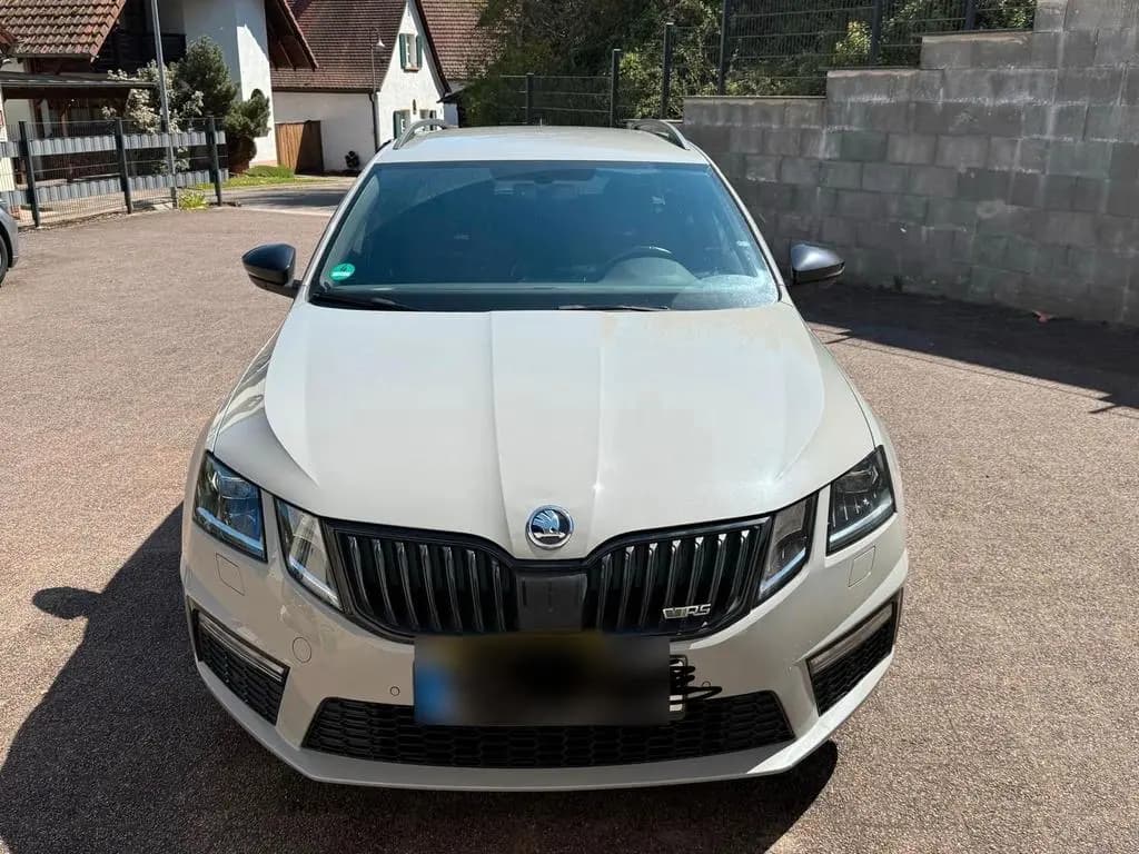 Main__Slider__Photo:Skoda Octavia RS 10/2019-0