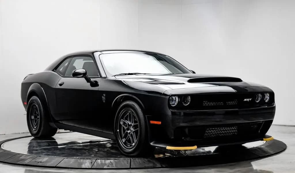 Main__Slider__Photo:Dodge Challenger SRT Hellcat Demon 170 Karbon (#065) 03/2024-0