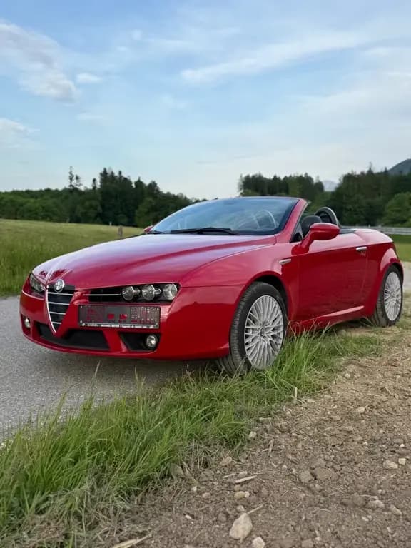 Main__Slider__Photo:Alfa Romeo Spider 3.2 JTS V6 24V Q4 Exclusive Exclusive 11/2006-0