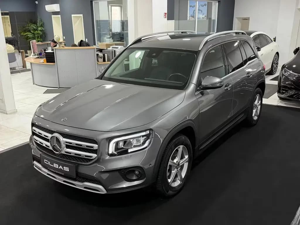 Main__Slider__Photo:Mercedes-Benz GLB 180 d 8G STYLE*WIDESCREEN*KAM*SPUR*SHZ*LED* 04/2021-0