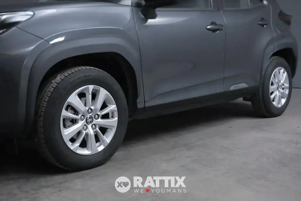 Main__Slider__Photo:Other Toyota Yaris Cross 1.5h 116CV Business e-cvt 04/2022-1