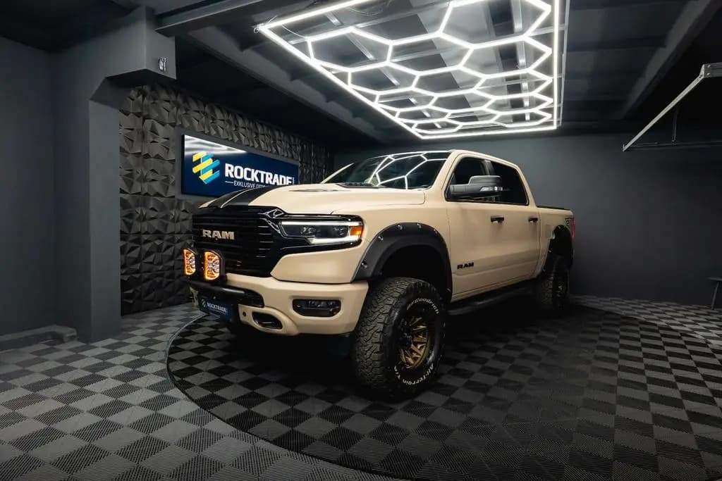 Main__Slider__Photo:Dodge RAM 5.7 V8 HEMI 4x4 NIGHT GT SPORT Offroad 19% 10/2022-0