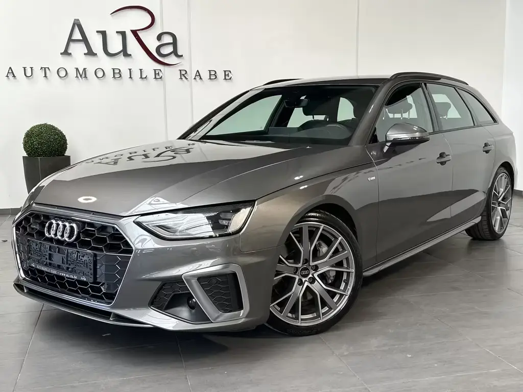 Main__Slider__Photo:Audi A4 Avant 45 TFSI Qu S-Line NAV+LED+AHK+1HD+19ZO 12/2021-1