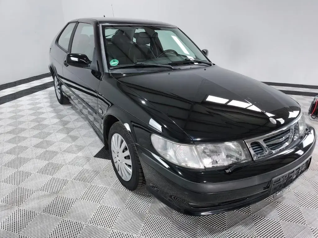 Main__Slider__Photo:Saab 9-3 2.0t SE Coupé°1 Hand°Klima°Leder°Tüv 03/28 05/2001-1
