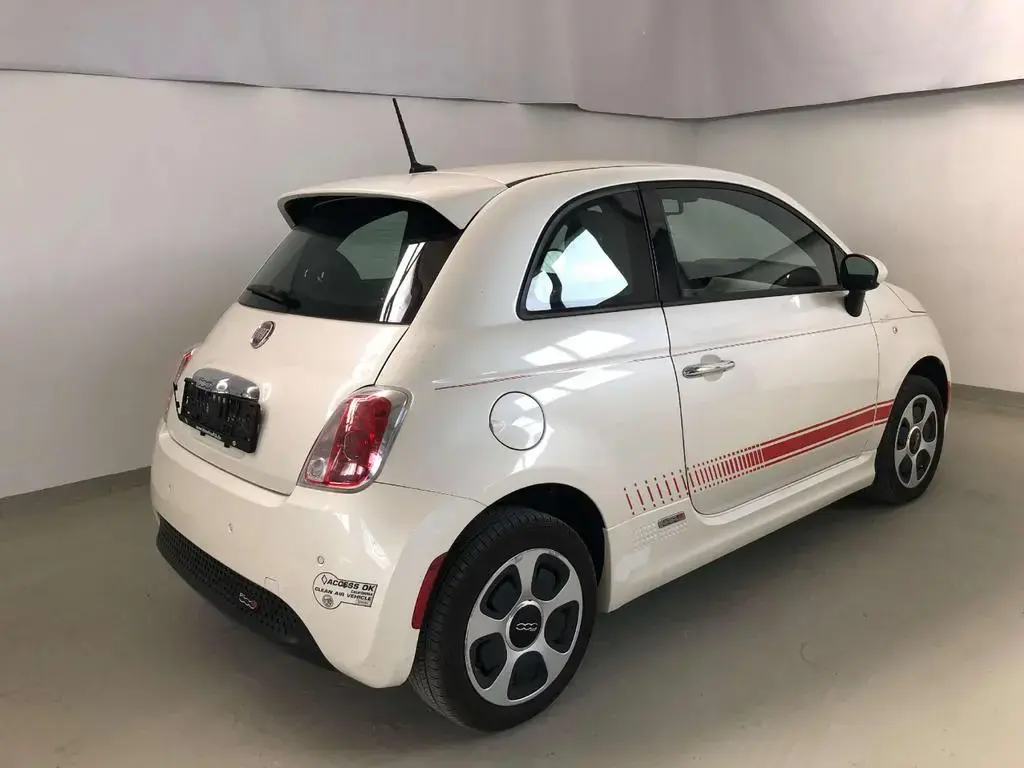 Main__Slider__Photo:Fiat 500 Elektro 07/2014-1