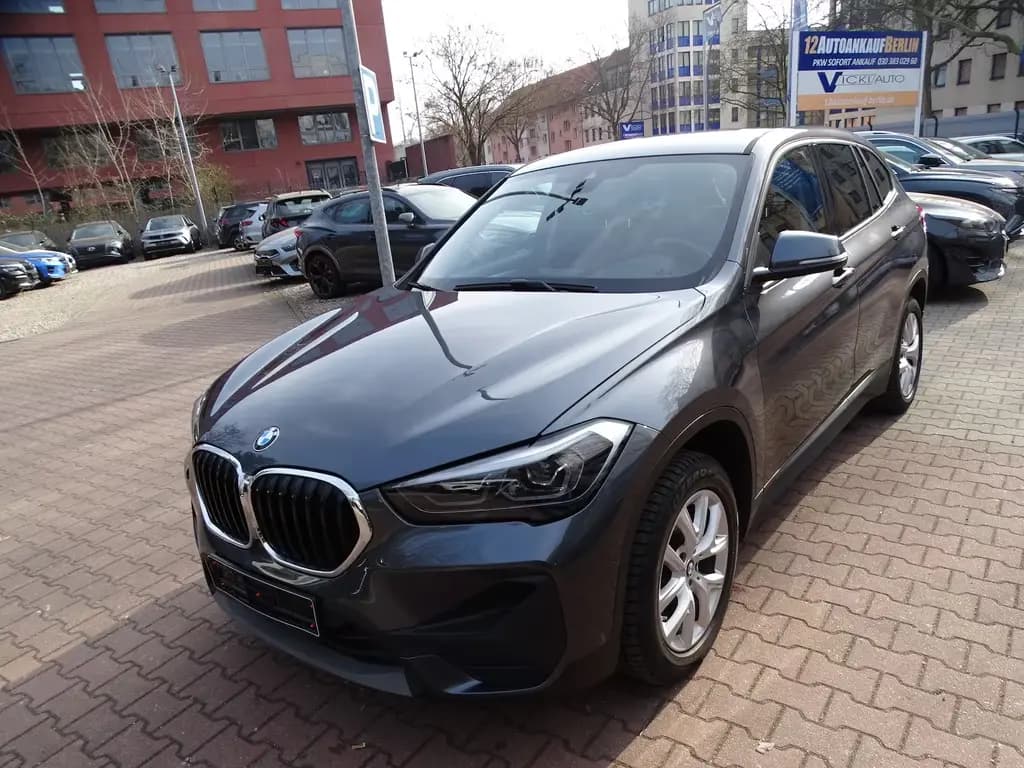 Main__Slider__Photo:BMW X1 sDrive 18 i Advantage Steptronic 10/2022-0