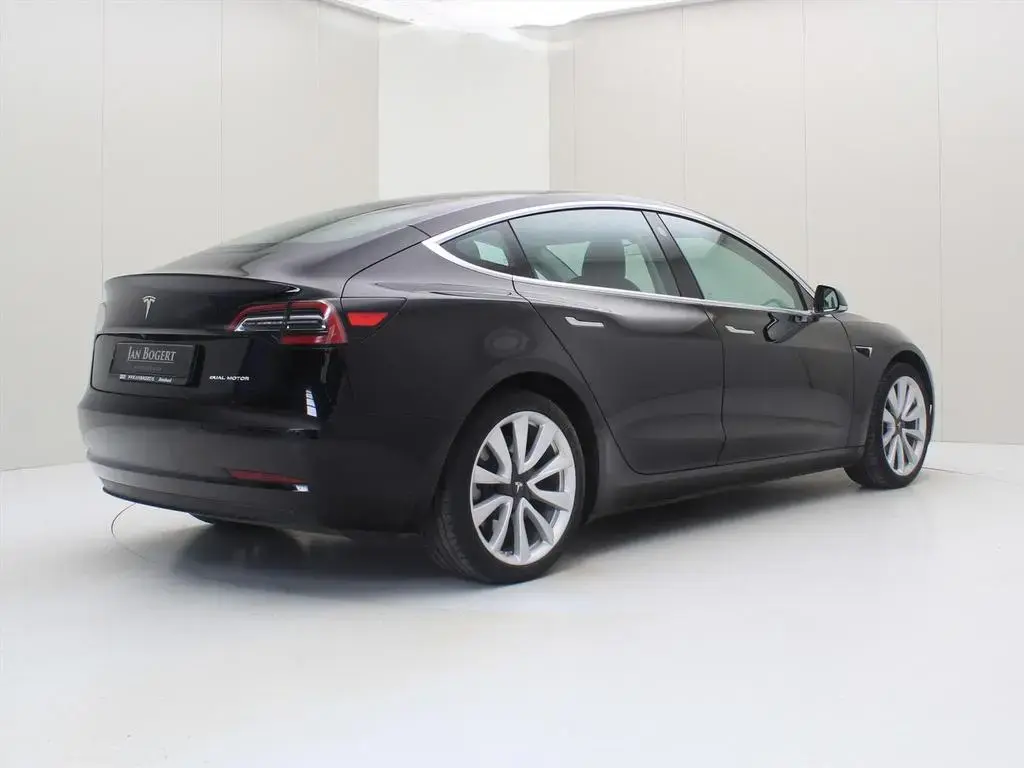 Main__Slider__Photo:Tesla Model 3 Long-Range AWD 351pk 75 kWh 87% SoH [ FS 05/2020-1