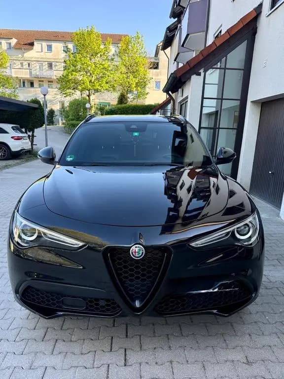 Main__Slider__Photo:Alfa Romeo Stelvio 2.2 Diesel 16V 154kW B-Tech AT8-Q4 B... 03/2019-0