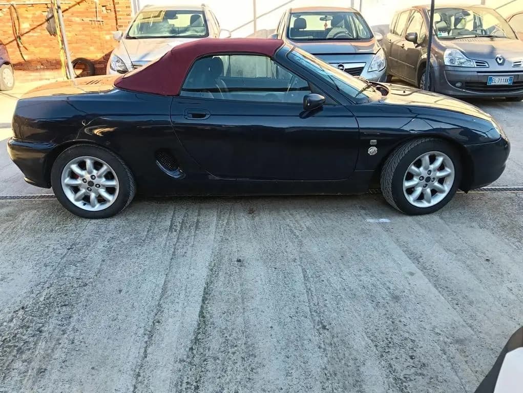 Main__Slider__Photo:MG MGF Mg MGF 1.6i cat 05/2001-0