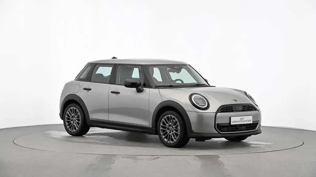 Main__Slider__Photo:MINI Cooper C 11/2024-1