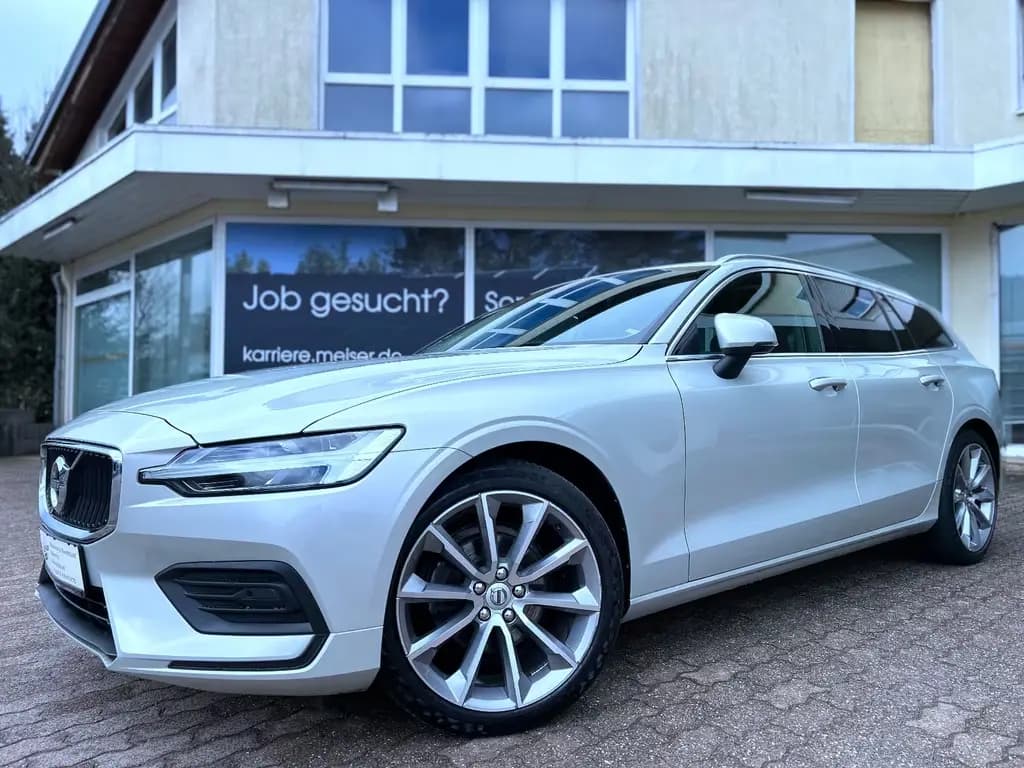 Main__Slider__Photo:Volvo V60 2,0 Ltr Aut. Navi LED Leder Alu Pdc Tüv NEU 10/2018-0