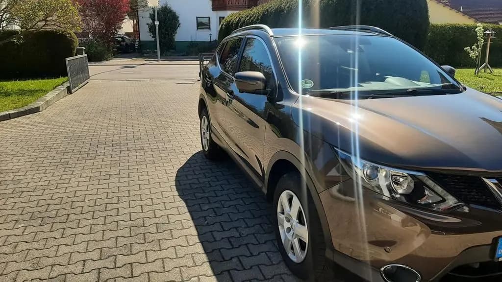 Main__Slider__Photo:Nissan Qashqai 1.6 04/2016-0